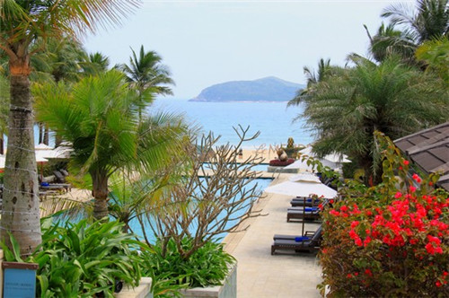 华氏老街坊捞汁瀑布锅